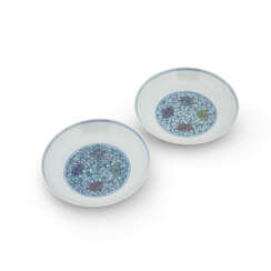 A PAIR OF DOUCAI ‘LOTUS’ DISHES