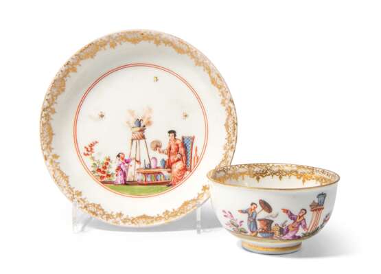 Meissen, Koppchen mit Unterschale - photo 1