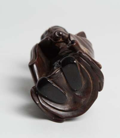 Holz-Netsuke von Kyokusei - photo 7