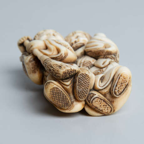 Netsuke von Hidetsugu - фото 6