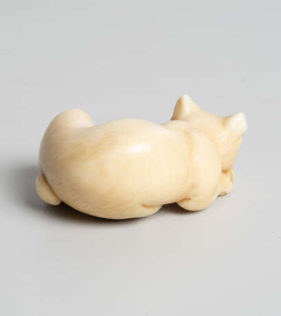 Netsuke von Katsutoshi Saito, Bishu (geboren 1943 in Tokio) - photo 4