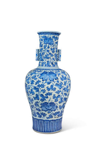 GRAND VASE EN PORCELAINE BLEU BLANC - Foto 1