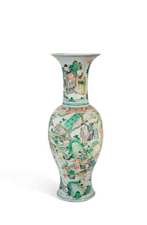 GRAND VASE EN PORCELAINE DE LA FAMILLE VERTE &#192; D&#201;COR DE CAVALIERS - photo 3