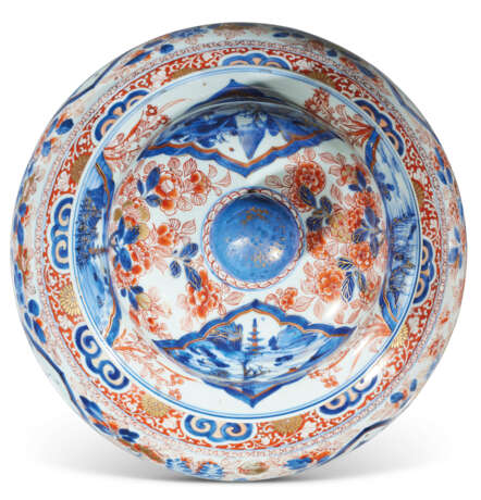 PAIRE DE POTICHES COUVERTES EN PORCELAINE IMARI - Foto 5