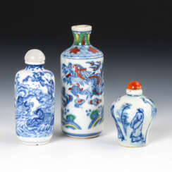 3 Snuffbottles - Porzellan, gemarkt.