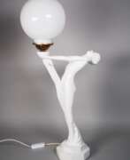 Aperçu. Große Tischlampe Art Déco