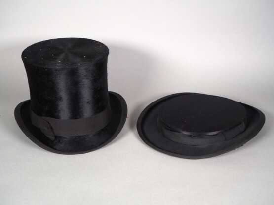 2 Zylinder Hüte, um 1900 - photo 1