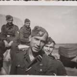 Fotonachlass: SS-Sturmmann beim SS-Panzergrenadier-Regiment 10 "Westland", ca. 100 St. - Foto 7