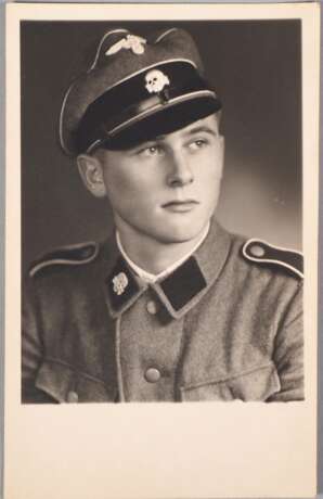 Soldatenporträt SS-Totenkopfverbände - photo 1