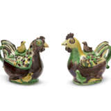 A PAIR OF GREEN, YELLOW AND AUBERGINE-GLAZED BISCUIT HEN-FORM EWERS AND COVERS - фото 1