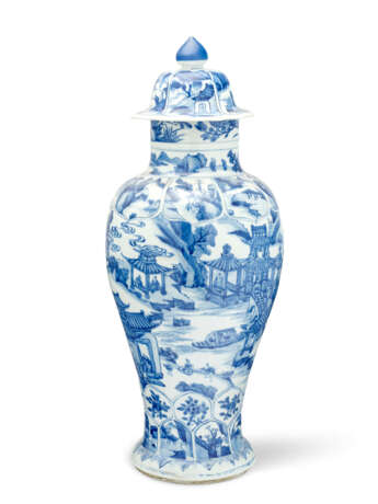 A LARGE BLUE AND WHITE BALUSTER JAR AND COVER - фото 4