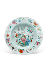A FAMILLE ROSE 'BUTTERFLY' BASIN