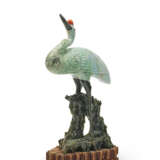 A LARGE JADEITE AND SPINACH-GREEN JADE STANDING CRANE - photo 2