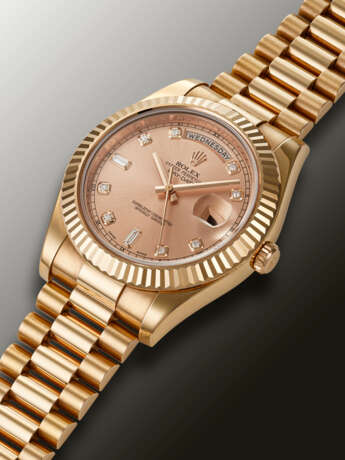 ROLEX, PINK GOLD AND DIAMOND-SET ‘DAY-DATE II’, REF. 218235 - photo 2