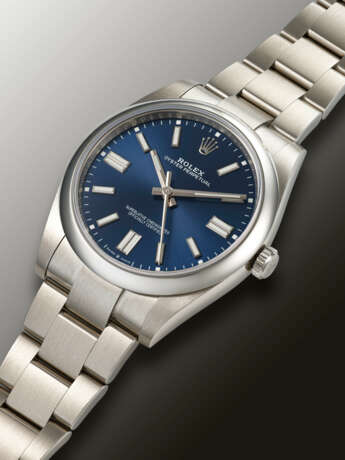 ROLEX, STAINLESS STEEL ‘OYSTER PERPETUAL’, REF.124300 - фото 2