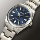 ROLEX, STAINLESS STEEL ‘OYSTER PERPETUAL’, REF.124300 - Foto 2