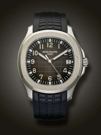 PATEK PHILIPPE, COVETED STAINLESS STEEL ‘AQUANAUT’, REF. 5167A-001 - фото 1