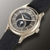 PATEK PHILIPPE, RARE WHITE GOLD ANNUAL CALENDAR, RETAILED BY TIFFANY & CO, REF. 5205G - photo 2