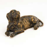 Hundefigur als Briefmarkenspender. - Foto 1