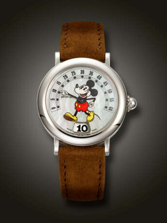 GERALD GENTA, STAINLESS STEEL JUMP HOUR 'RETRO, MICKEY MOUSE', WITH MOTHER-OF-PEARL DIAL, REF. G.3632 - photo 1