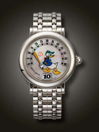 GERALD GENTA, STAINLESS STEEL JUMP HOUR 'RETRO, DONALD DUCK', WITH MOTHER-OF-PEARL DIAL, REF. G.3632 - фото 1