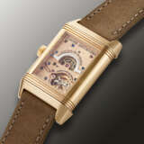 JAEGER-LECOULTRE, LIMITED EDITION PINK GOLD 'REVERSO SEPTANTIEME', NO. 71/500, REF. 240.2.19 - photo 4