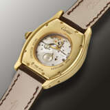 CARTIER, YELLOW GOLD AND DIAMOND-SET ‘TORTUE’, REF. 2496 - фото 3