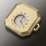 CARTIER, ART DECO PLATINUM AND YELLOW GOLD ‘MYSTERY’ OPENFACE POCKET WATCH - Foto 2