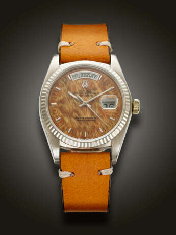 ROLEX, WHITE GOLD ‘DAY-DATE’, WITH WOODEN DIAL, REF. 18039 - фото 1