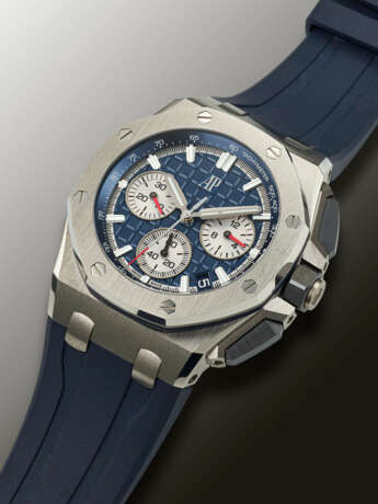 AUDEMARS PIGUET, TITANIUM CHRONOGRAPH ‘ROYAL OAK OFFSHORE’, REF. 26420TI - фото 2