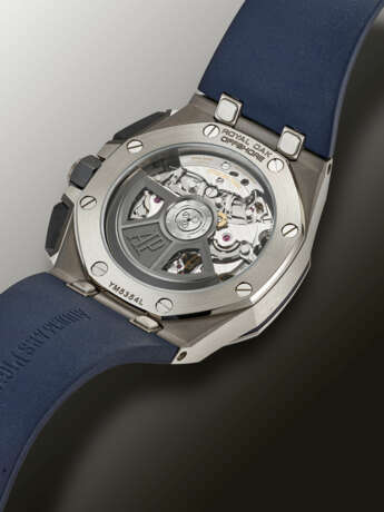 AUDEMARS PIGUET, TITANIUM CHRONOGRAPH ‘ROYAL OAK OFFSHORE’, REF. 26420TI - Foto 3