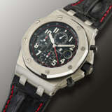 AUDEMARS PIGUET, STAINLESS STEEL CHRONOGRAPH ‘ROYAL OAK OFFSHORE’, REF. 26470ST - фото 2