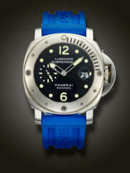 PANERAI, LIMITED EDITION STAINLESS STEEL 'LUMINOR SUBMERSIBLE', NO. 145/800, REF. OP 6771