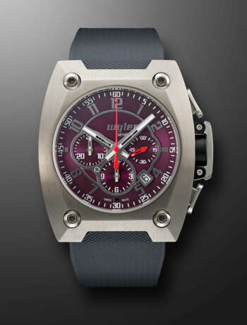 WYLER, LIMITED EDITION STAINLESS STEEL AND TITANIUM CHRONOGRAPH 'INCAFLEX' WITH PURPLE DIAL, NO. 1350/3999 - photo 1