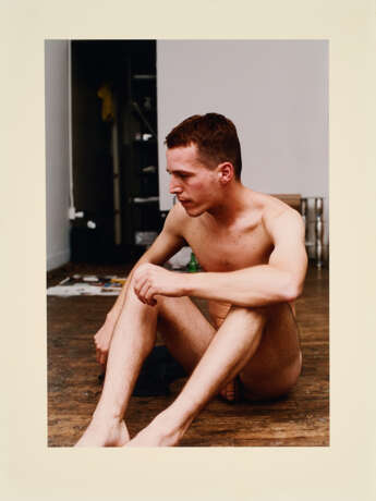 Wolfgang Tillmans. Paul, sitting on floor - Foto 1