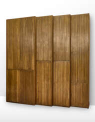 Vittorio Gregotti (1927), Lodovico Meneghetti (1926) e Giotto Stoppino (1926-2011). Wardrobe with ten doors, in solid wood b…