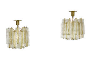 Venini. Pair of suspension lamps of the series "…