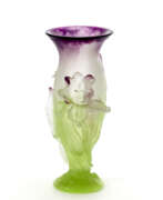 Kristallmanufaktur Daum Frères. Daum. Vase of the series "Iris". Nancy, second…