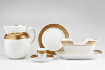 Gio Ponti. Lot composed of one egg cup, one saucer,…