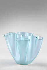 Pietro Chiesa. Vase "Cartoccio" model "2029". Produced…