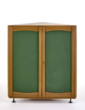 Vittorio Gregotti (1927), Lodovico Meneghetti (1926) e Giotto Stoppino (1926-2011). Corner storage cabinet with two doors. N… - Foto 1