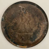 Embossed copper alloy roundel in the sty… - фото 3