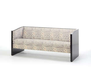 Charles Rennie Mackintosh. Three-seater sofa model "Argyle". Produc…