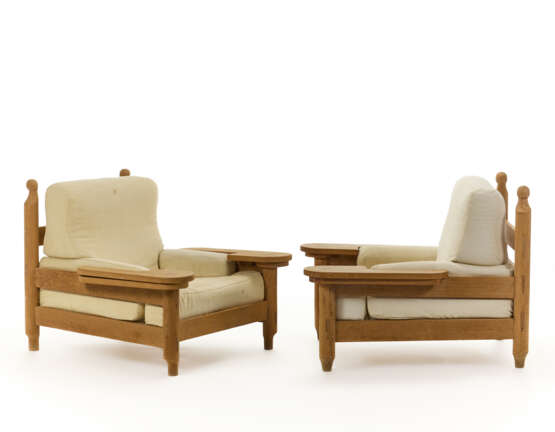 Roberto Menghi. Pair of armchairs with rotatable trays i… - photo 1