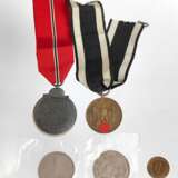 Medaille Winterschlacht im Osten 1941/42 u.a. - фото 1