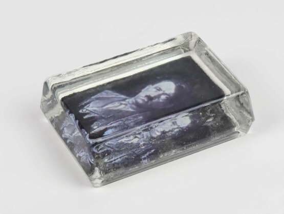 Paperweight - photo 1