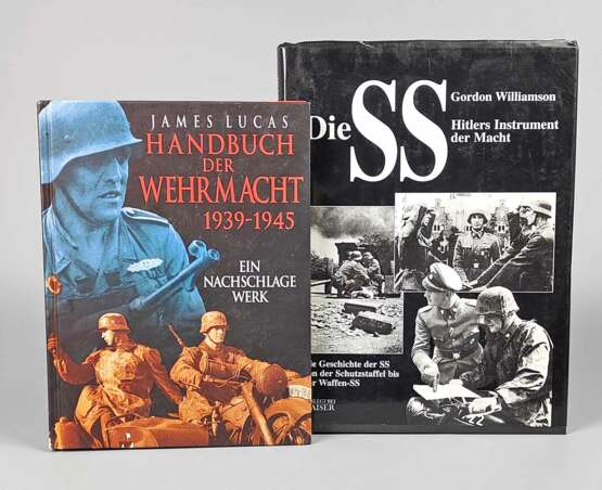 2 Militär Bücher - фото 1