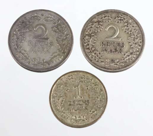 1 und 2 Reichsmark 1925 A und 1926 A, E - фото 1