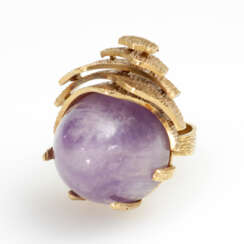 Großer Designer-Ring mit Amethystquarz.