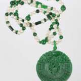 Jade Perl Kette mit Amulett - фото 1